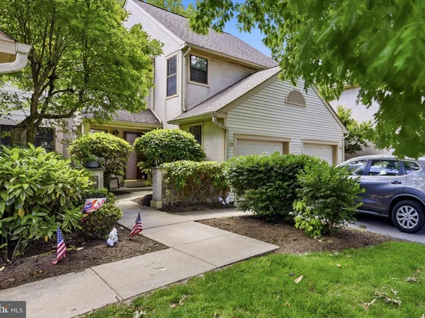 158 Mansion House Dr, West Chester, PA 19382