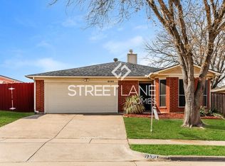 6100 Cohoke Dr, Arlington, TX 76018