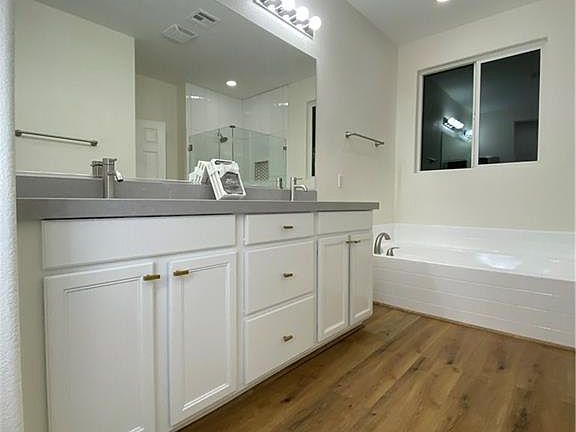 3rd image of 6811 Stonestep St