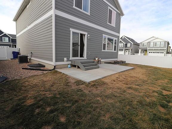 5th image of 348 E Willowstone Ln