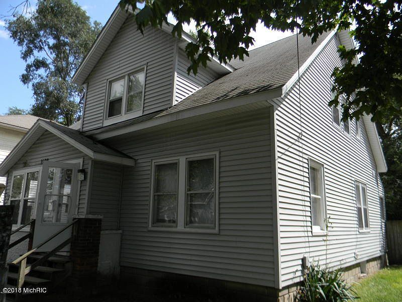 1st image of 1108 Dickinson St SE