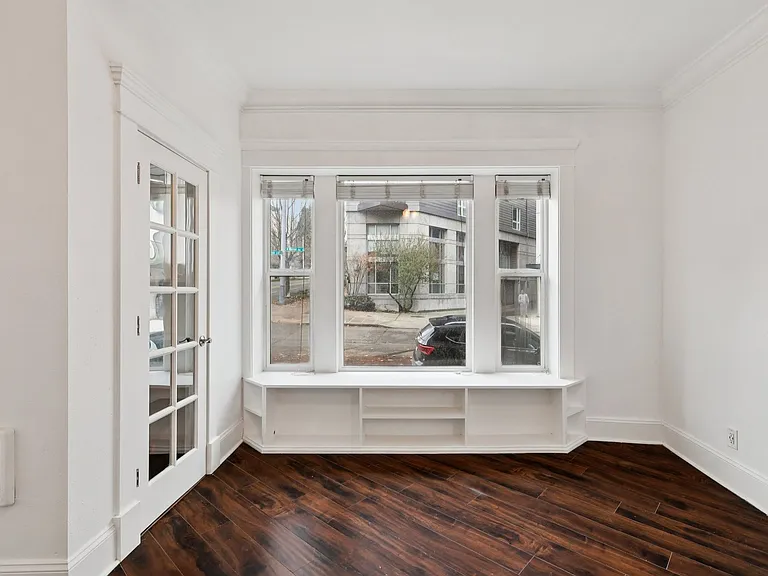 CENTER VIEW APARTMENTS- LIVE YOUR BEST LIFE HERE! — Photo 4