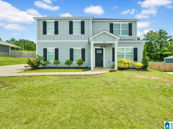 1028 Archers Trl E #E, Springville, AL 35146