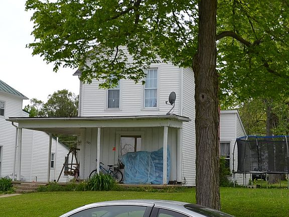 3rd image of 629 N. Union Street