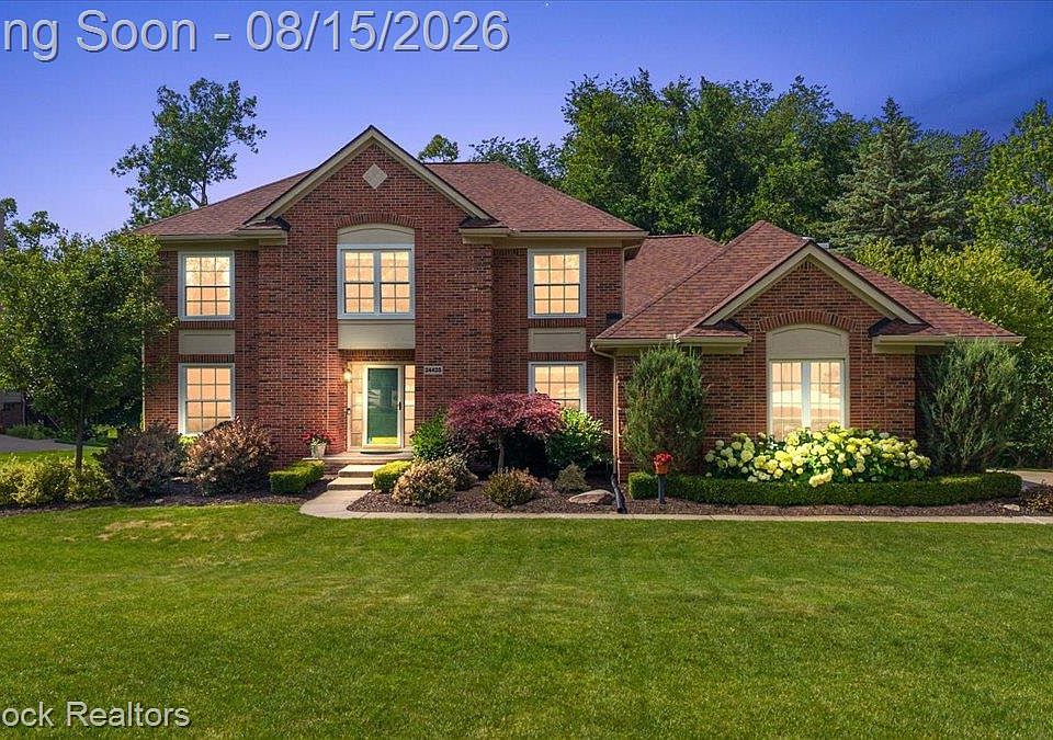 1st image of 24435 Nantucket Dr