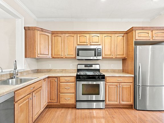 4th image of 152 Spring Meadow Ln Unit 152