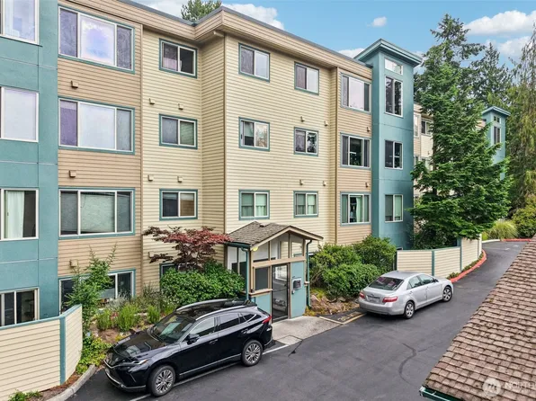 2222 NE 92nd Street #208, Seattle, WA 98115