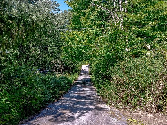 3rd image of 19 Turk Hill Road