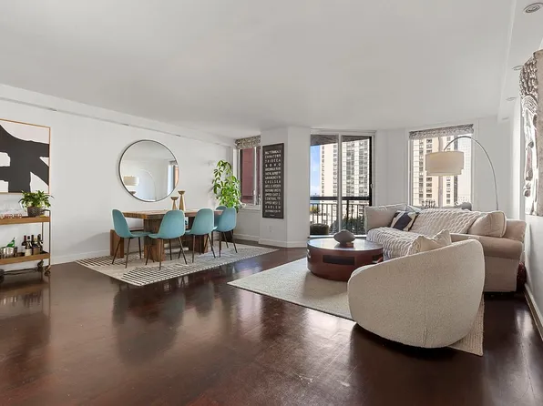 333 Rector Pl APT 1009, New York, NY 10280