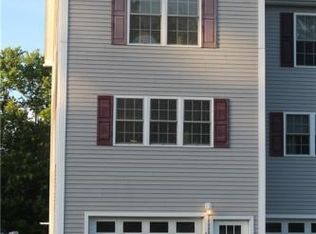 49 Sachem Dr, Plainfield, CT 06374