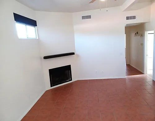 2727 N Flanwill Blvd #4 Photo 1