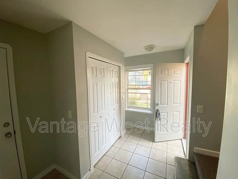 1073B Lawson Ave — Photo 22