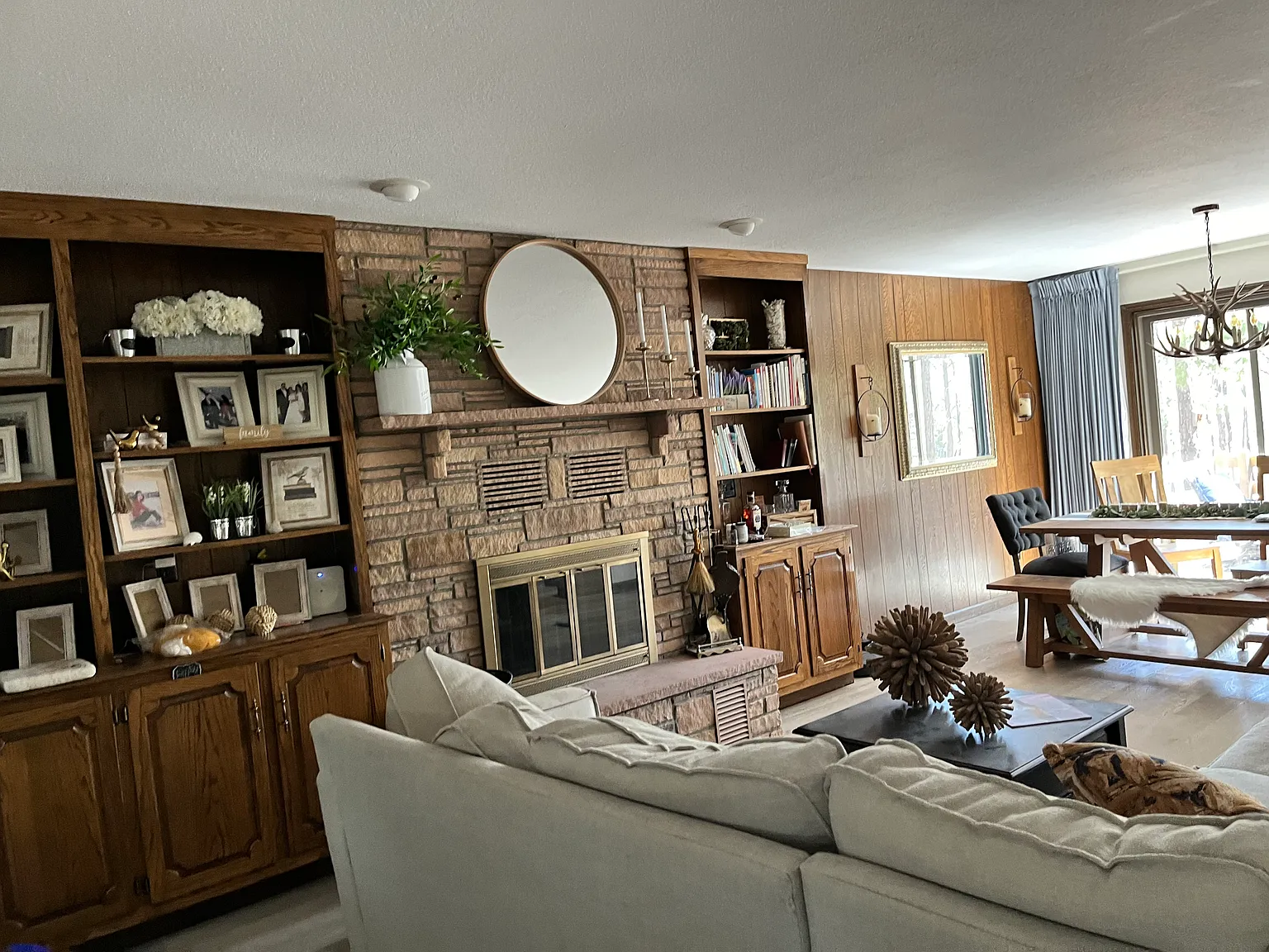 4 bed, 2.5 bath, 2084 sqft, $3,250 — Photo 4