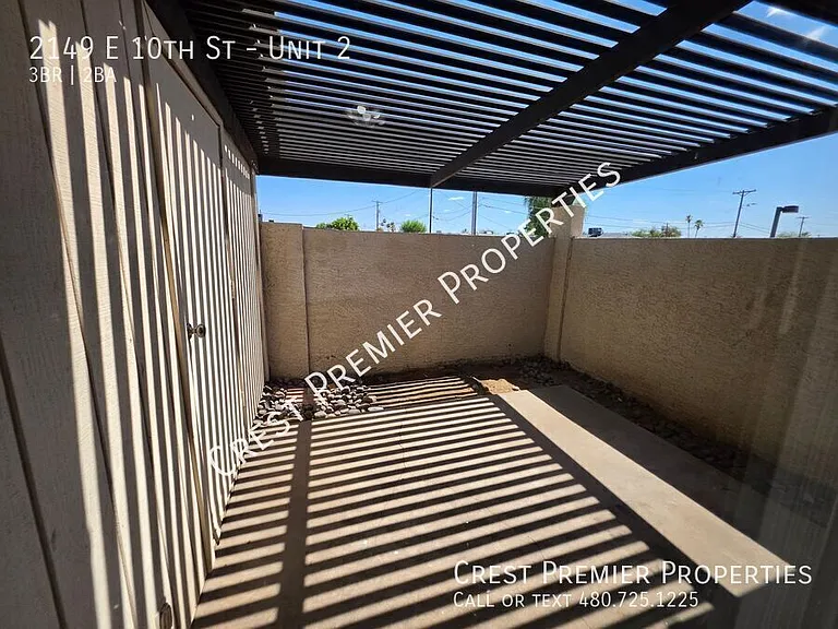 2149 E 10th St #2 — Photo 26