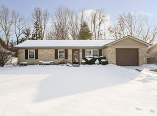 225 Catherine Dr, Westfield, IN 46074