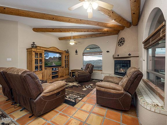 4th image of 10085 Achenbach Canyon Rd