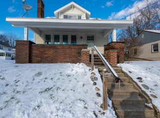 1433 E Oakland Ave, Lansing, MI 48906