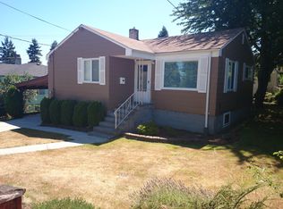 3223 SW Myrtle St, Seattle, WA 98126