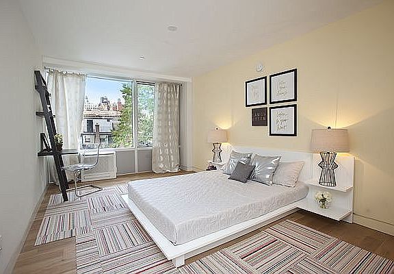 3rd image of 158 W 83rd St #5A