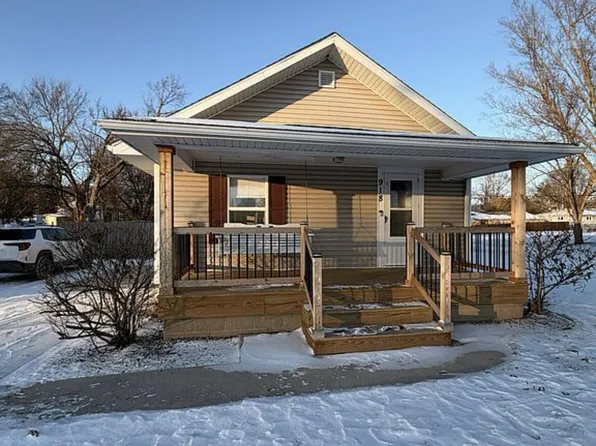 918 Park St, Napoleon, OH 43545