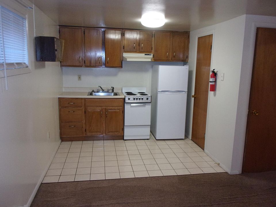 2nd image of 4341 Carlisle Pike APT C14