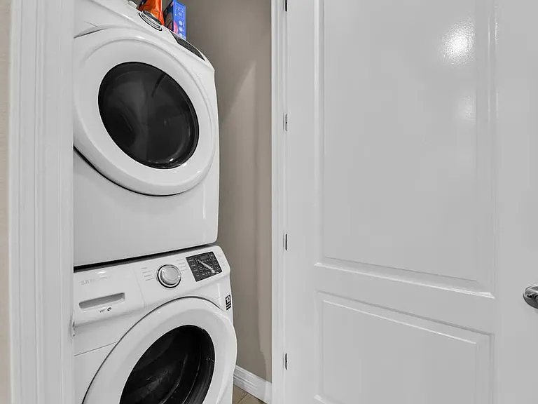 Washer/Dryer