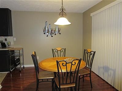 3rd image of 2639 Dawnlake Dr