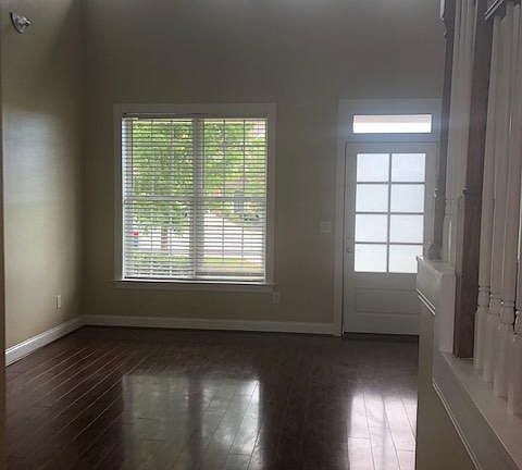 3rd image of 5389 Clarinda Dr
