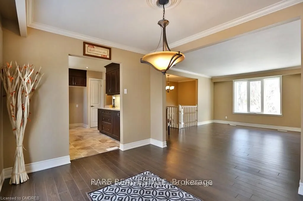 4 bed, $4,300 — Photo 4