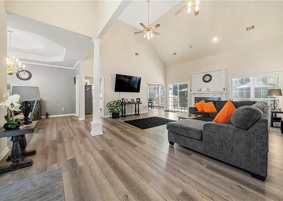 5188 Holly Springs Dr, Douglasville, GA 30135 MLS 7254046 Zillow