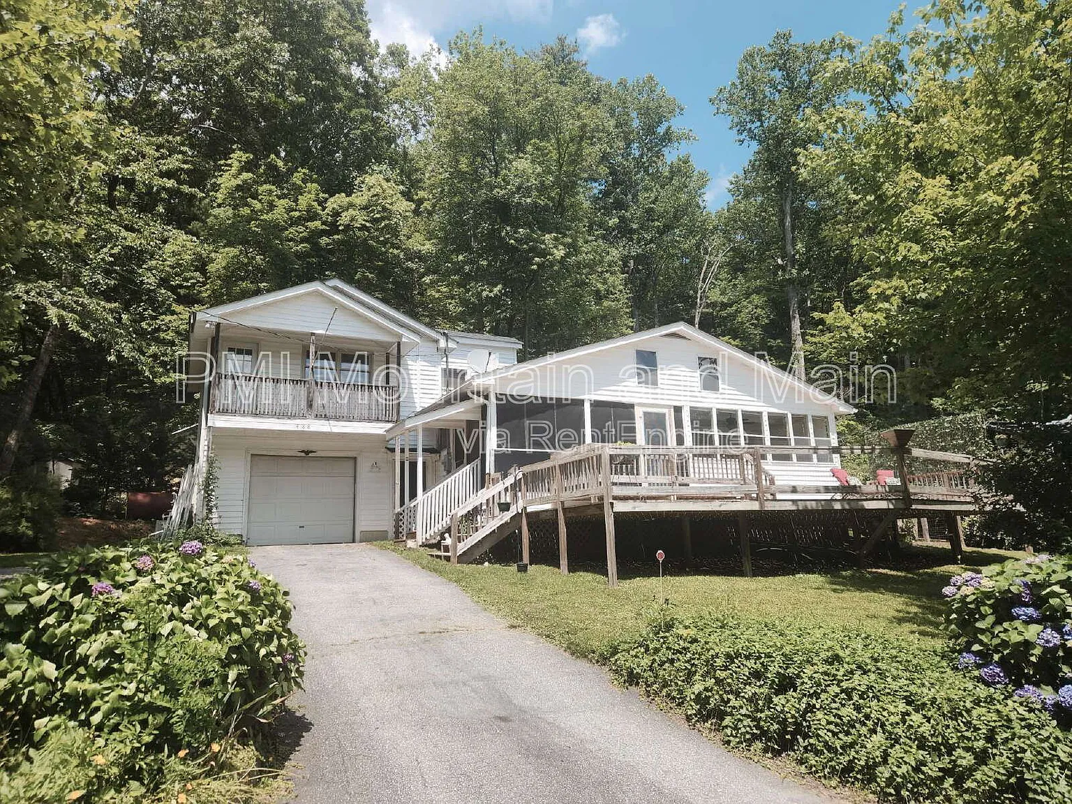 3 bed, 2.0 bath, $1,995 — Photo 4
