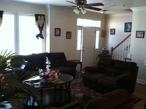 Spacious Family Room