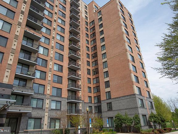 3rd image of 2451 Midtown #605
