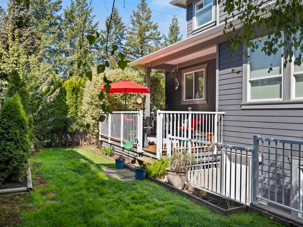 17106 3a Ave, Surrey, BC V3Z 2X7