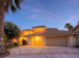 2701 Crystal Beach Dr, Las Vegas, NV 89128