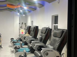 3020 Houston Ave, Houston, TX 77009