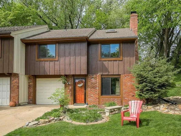 6337 W 50th St, Mission, KS 66202