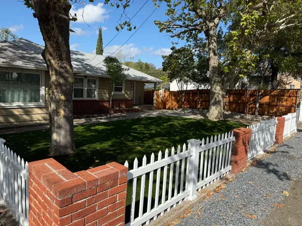 203 Channel Hill Rd #B, Auburn, CA 95603