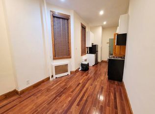 299 10th Ave #1X, New York, NY 10001