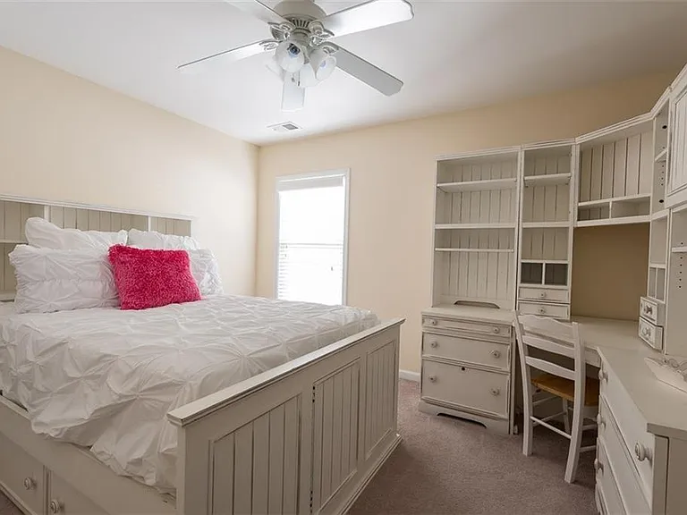 4330 Granby Cir — Photo 15
