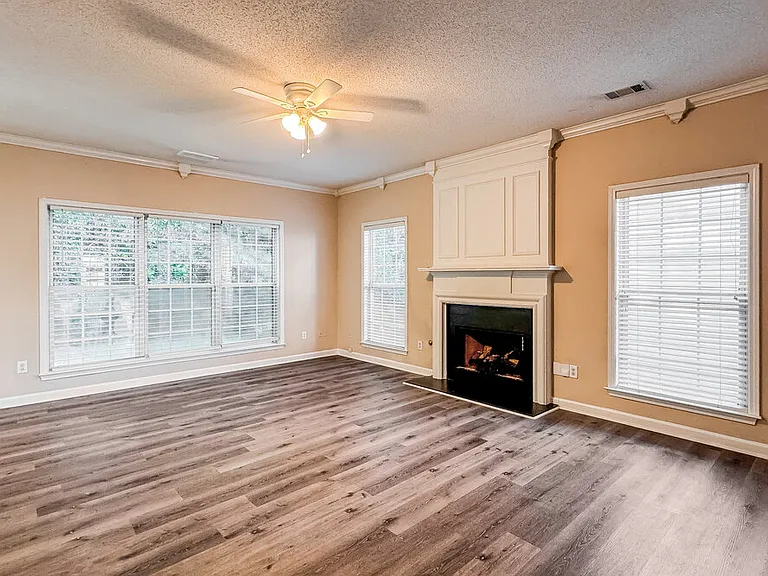 4108 Glenaire Way NW — Photo 5