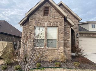 2304 SW Hampton Ave, Bentonville, AR 72713