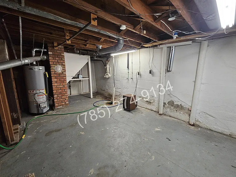 433 E Cloud St — Photo 16