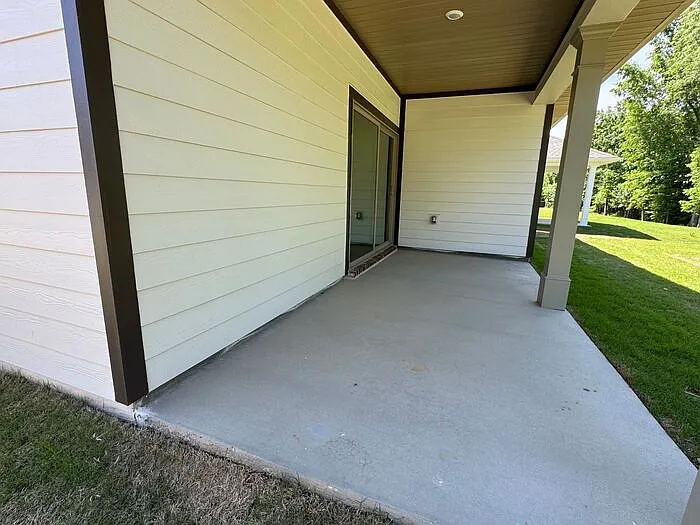 15589 Ruthie Lynn Dr — Photo 38