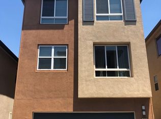 12020 Fairmont Ct, Hawthorne, CA 90250