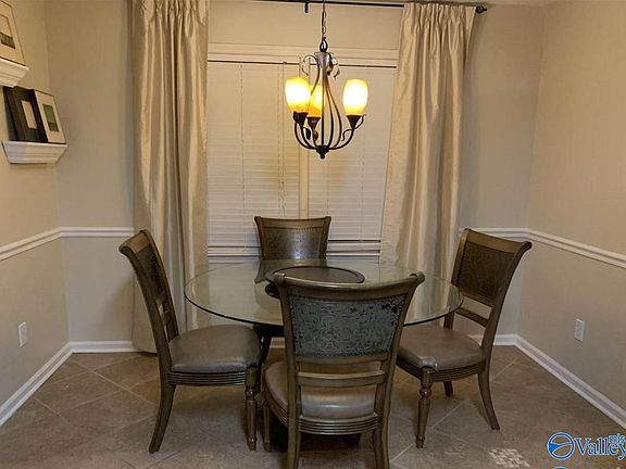 5th image of 101 Hickory Trail Dr