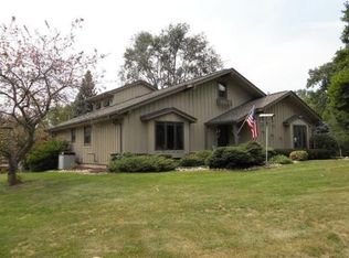 W379 Kearney Rd, Burlington, WI 53105