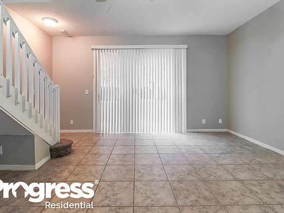3rd image of 2102 Madeira Dr