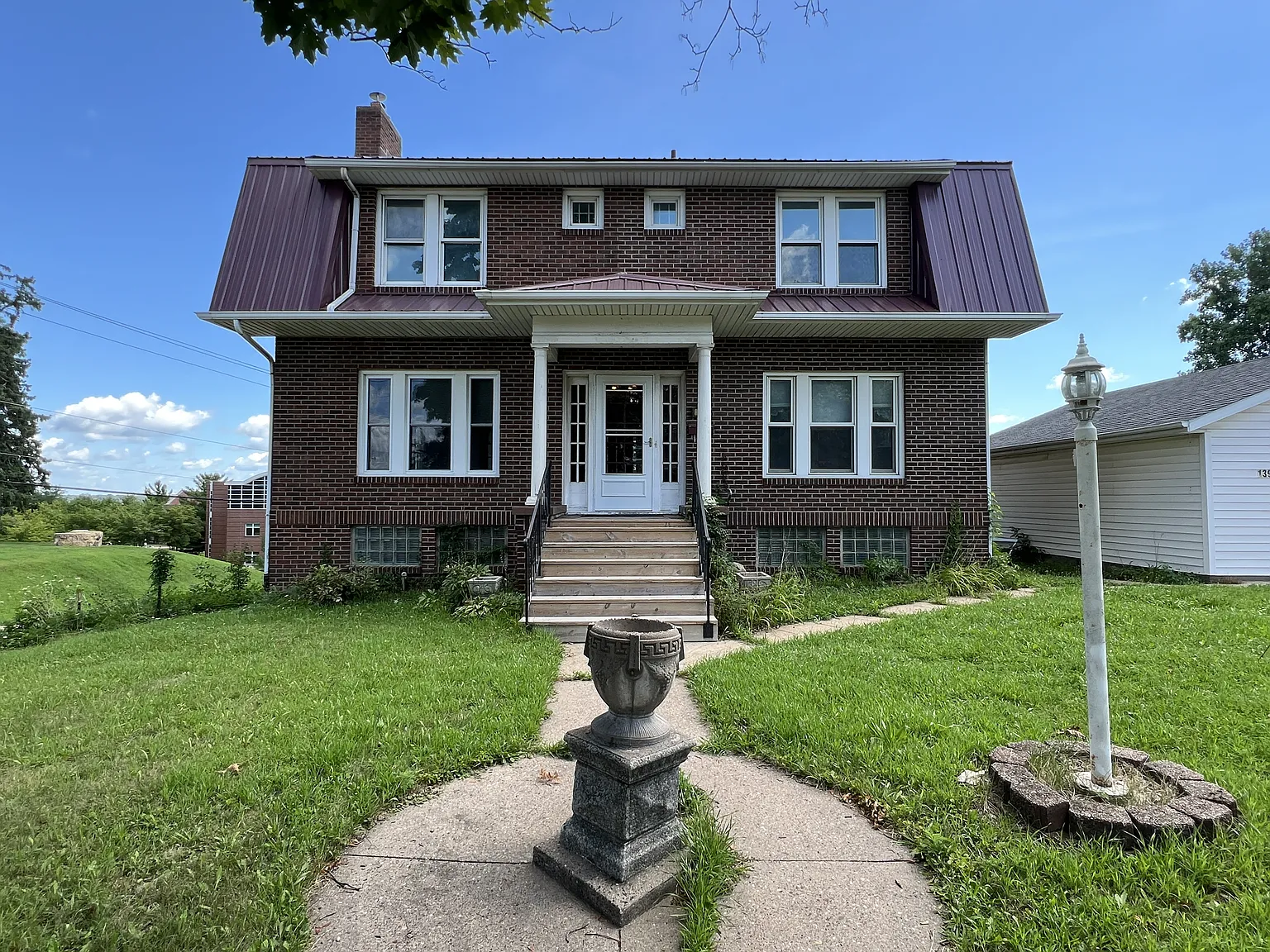 1398 Alta Vista Street - 1 — Photo 1