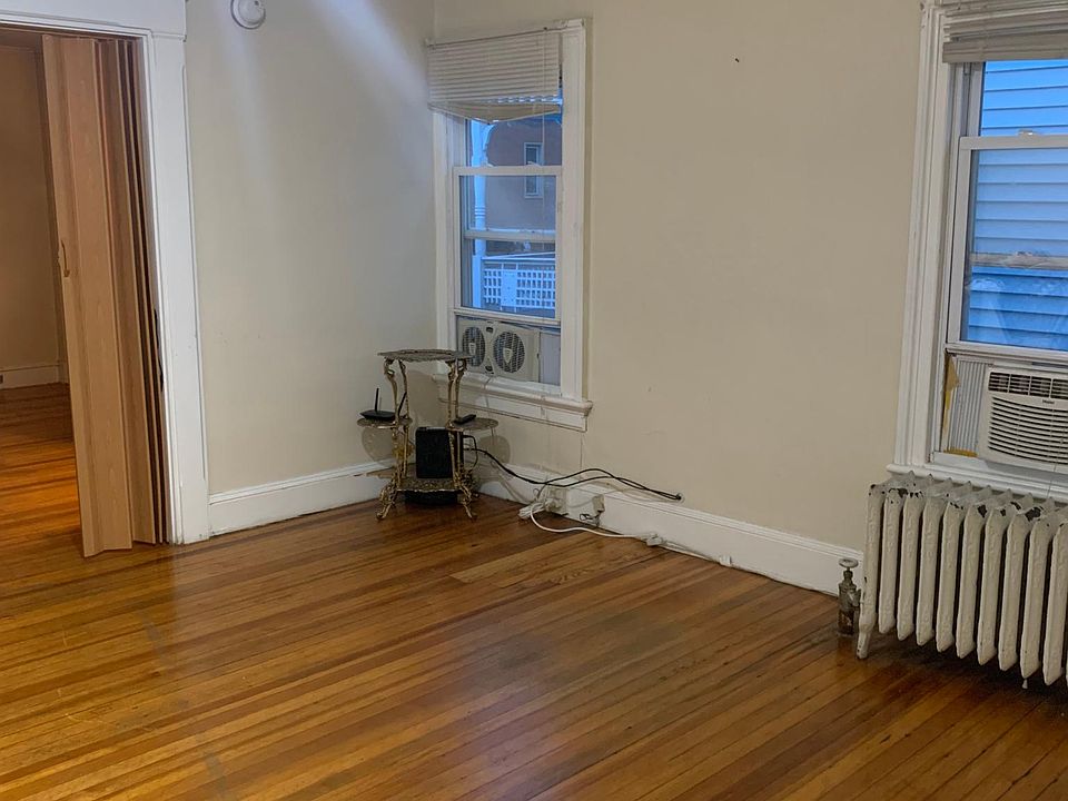 129 Clinton Ave Apartments Kingston, NY Zillow